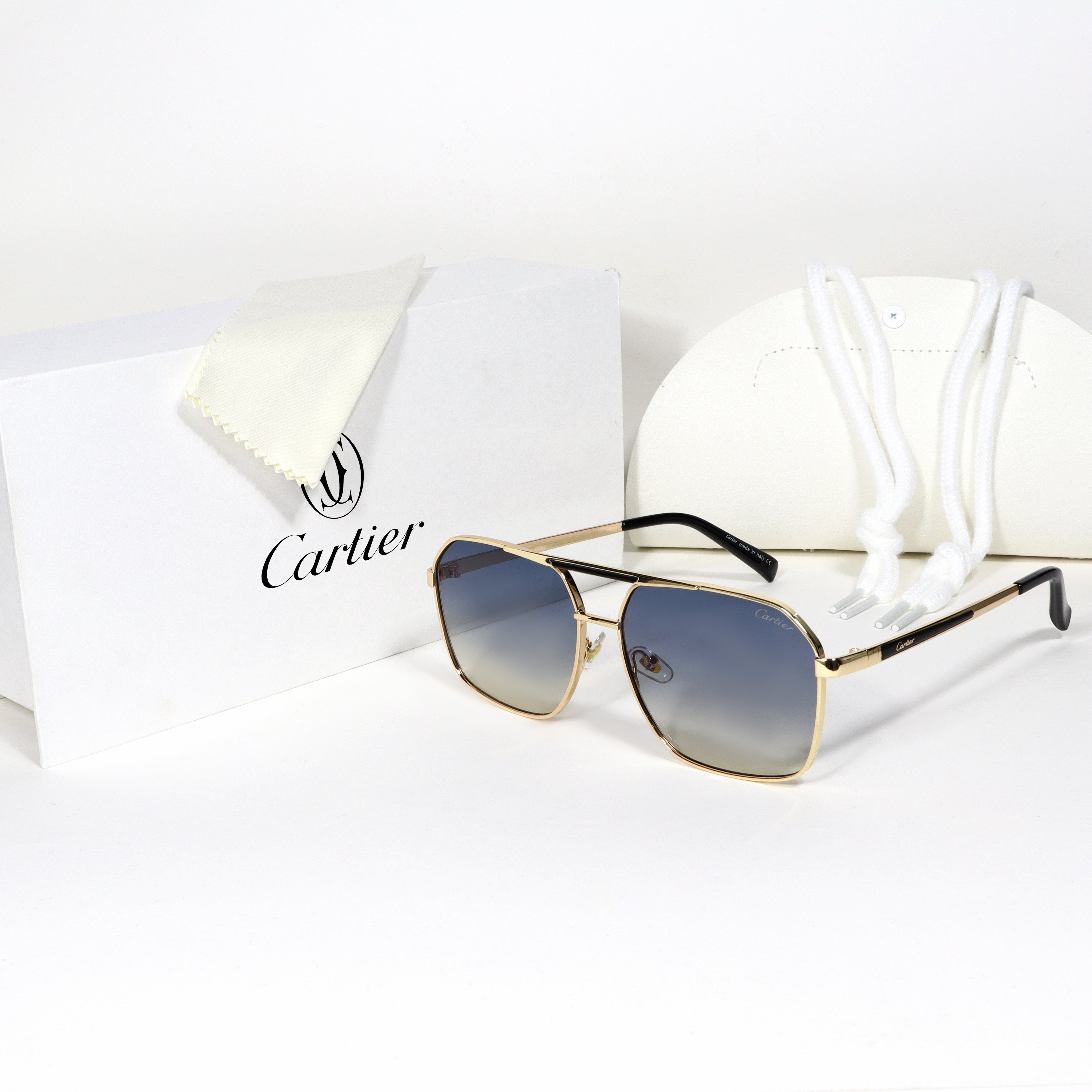 Cartier - CR03