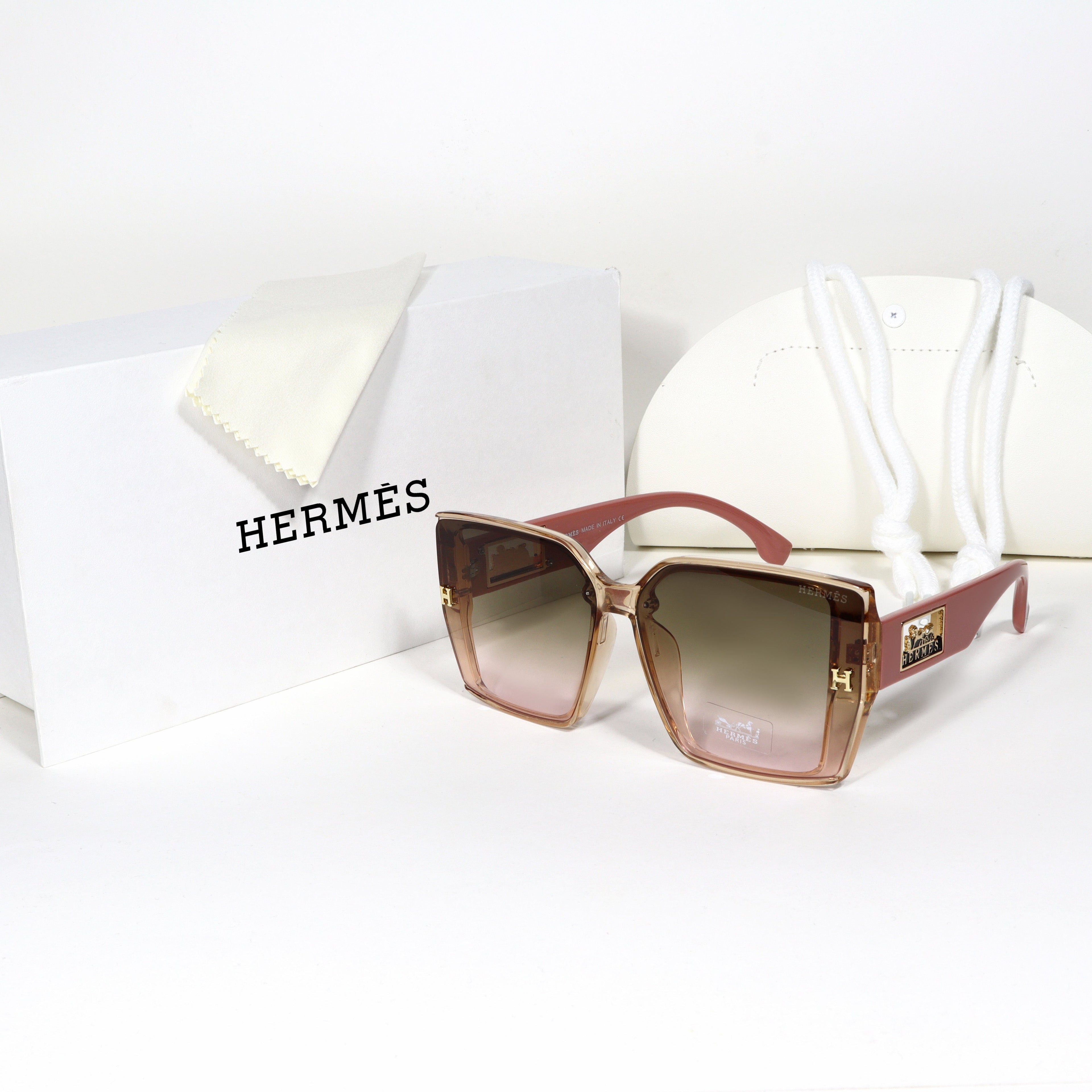 Hermes - HR05