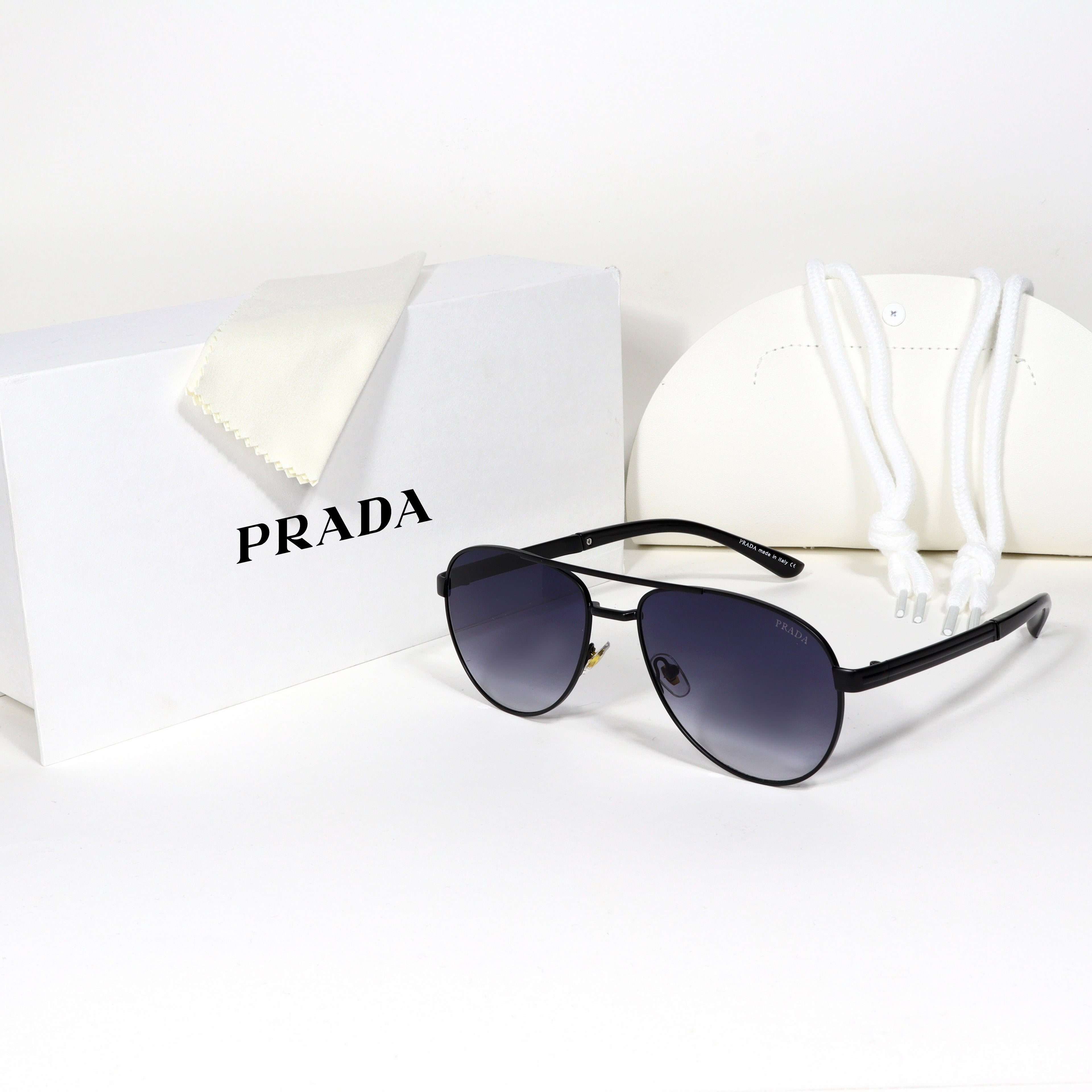 Prada - PD16